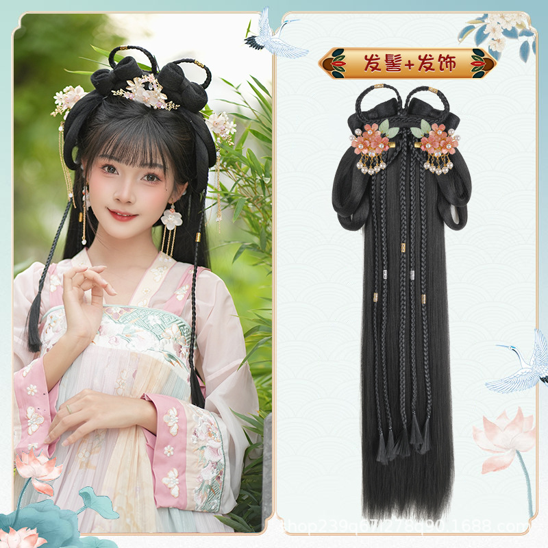 땋은 머리 + 핑크색 헤어 액세서리 한 쌍