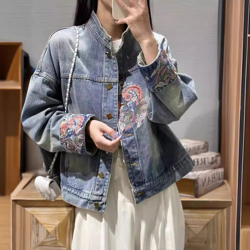 Early spring wear high-end denim blue new Chinese style retro national style embroidered jacket for women 2024 thirteen lines new style for women