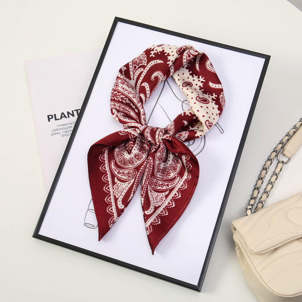 Cashew flower red / 70*70CM