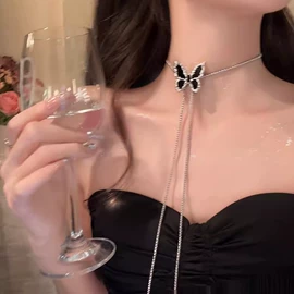 耳钉;戒指;项链