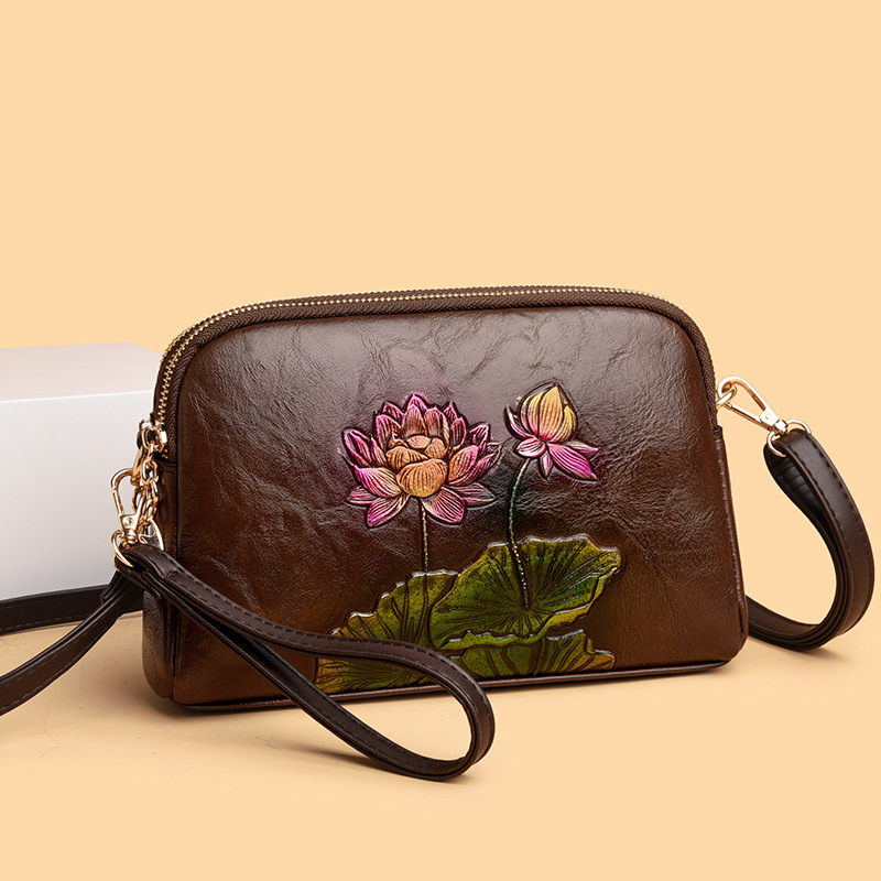 Trendy Women's Shoulder Bag Ethnic Style Retro Embossed Carved Artistic Texture National Style Niche Design Mom Wallet