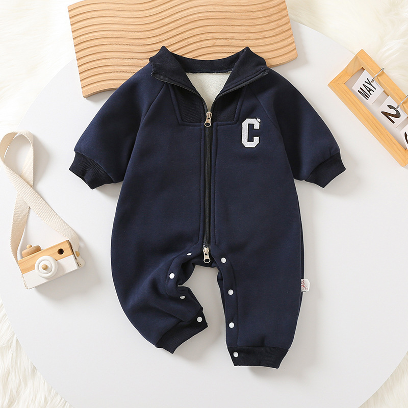 Hombres y mujeres bebé versión coreana más mono de terciopelo moda coreana estilo deportivo mameluco bebé salida mameluco marea