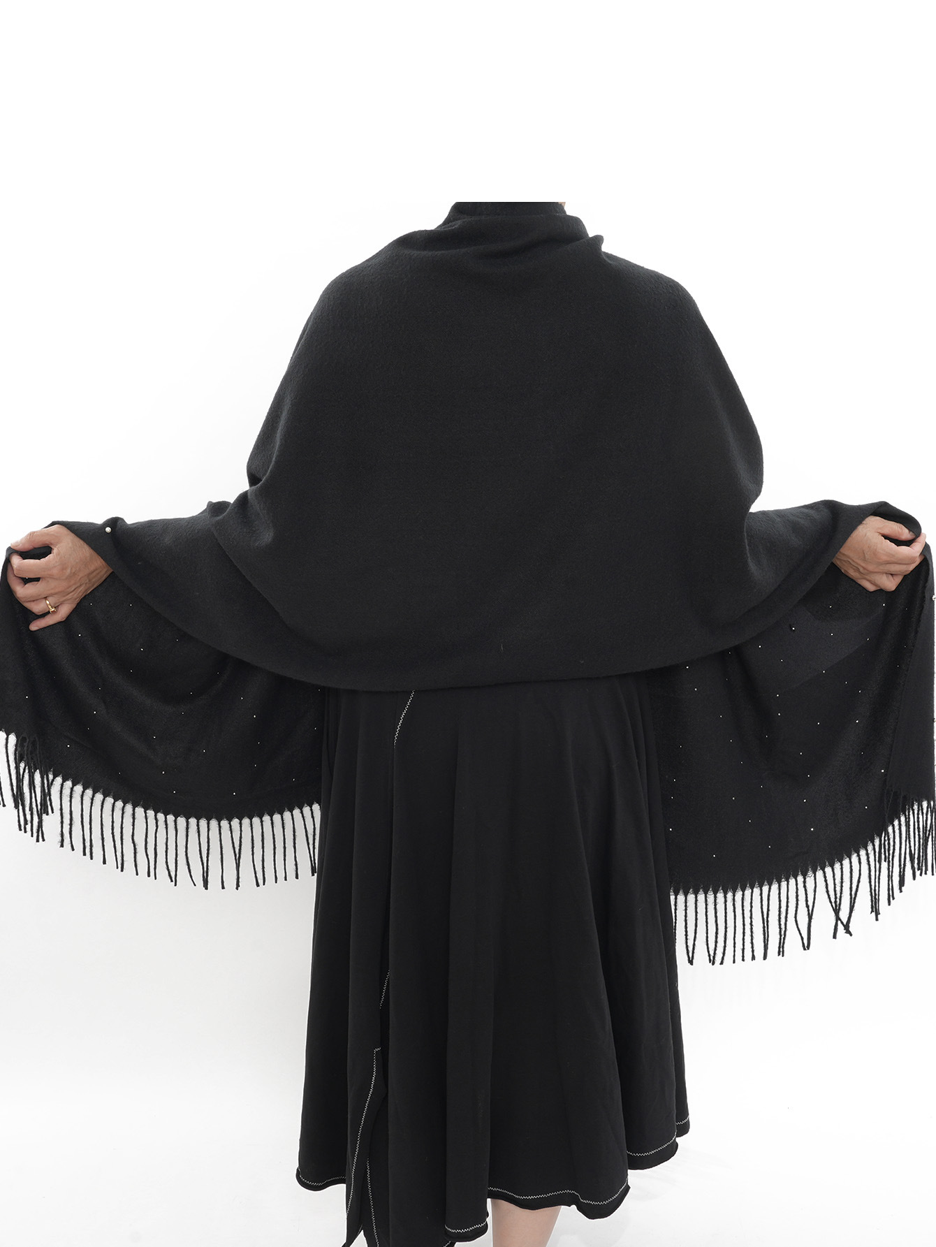 Vente chaude nouvelle automne et hiver couleur unie cheveux épineux clou perle châle en Europe et en Amérique, écharpe femme gland chaud épaissi_voghion.com