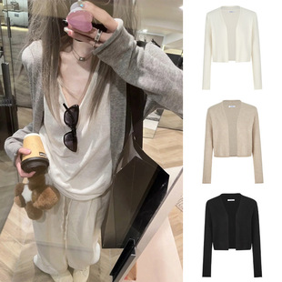 2025 Gray Knitted Cardigan Early Spring Small Jacket Women's Lazy Thin Waistoutwear