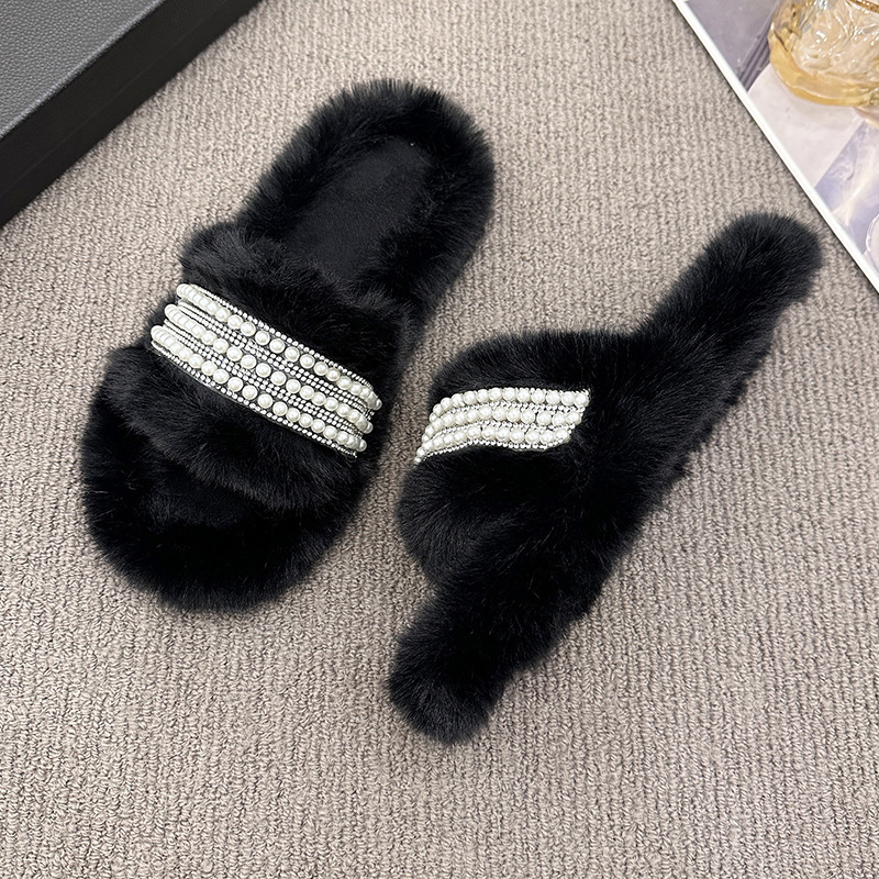 Aumentar la altura de la red de zapatillas de cabello rojo de invierno para mujeres en el hogar zapatillas de perlas antideslizantes primavera y verano