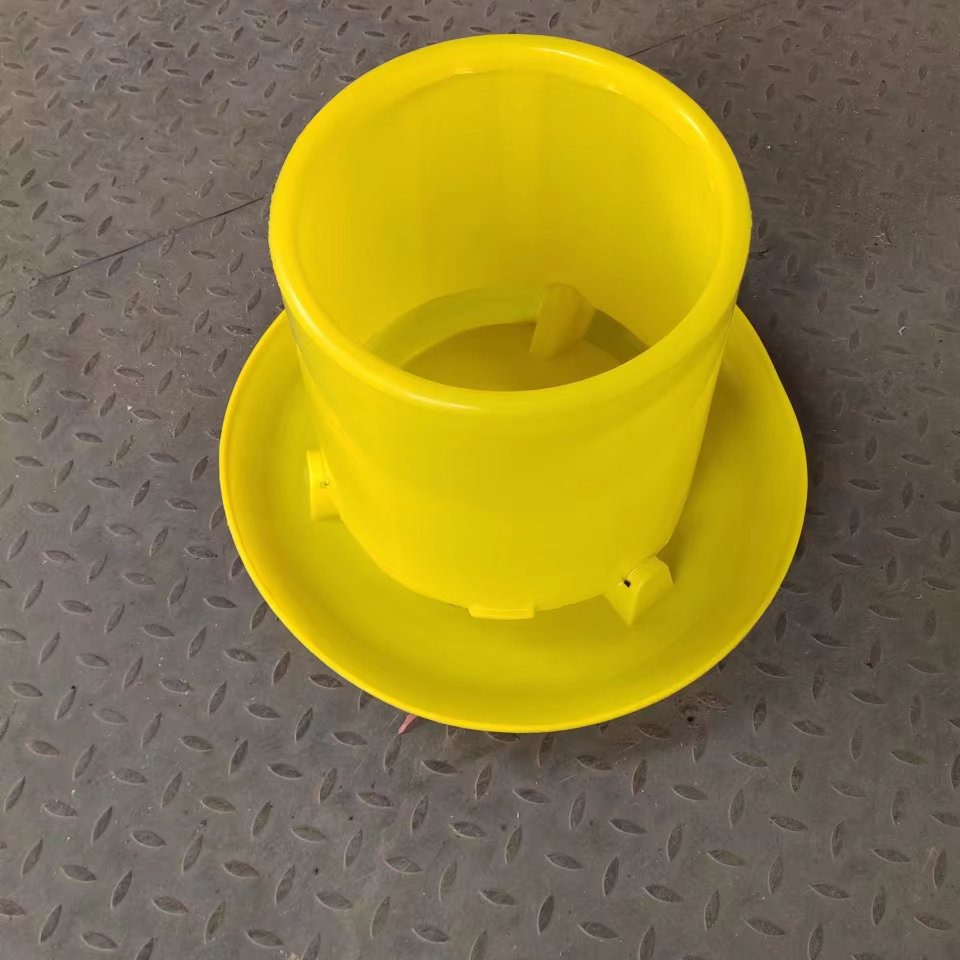 小鸡育雏料桶 鸭料桶 鹅料桶 鸡料槽 鸭育雏料槽 料桶 料槽食槽