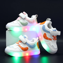Baby shoes for girls 0-1-3-6 years old boys white shoes light-up sneakers anti-slip soft sole toddler shoes trendy