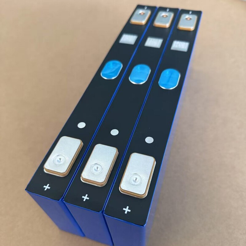 Original Brand New Guoxuan 99Ah Blade Model Lithium Iron Phosphate Large Single Power Type Two or Three Wheel Electric Vehicle Original Brand New Guoxuan 99Ah Blade Model Lithium Iron Phosphate Large Single Power Type Two or Three Wheel Electric Vehicle