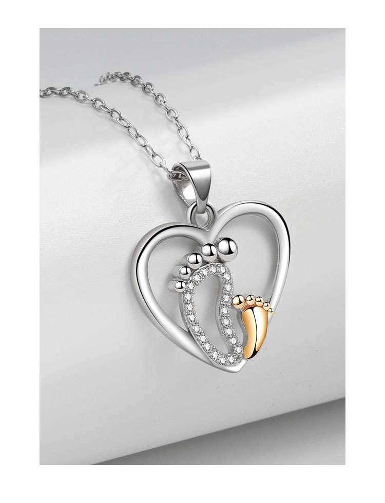 Casual Heart Shape Foot Copper Plating Rhinestones Pendant Necklace display picture 4