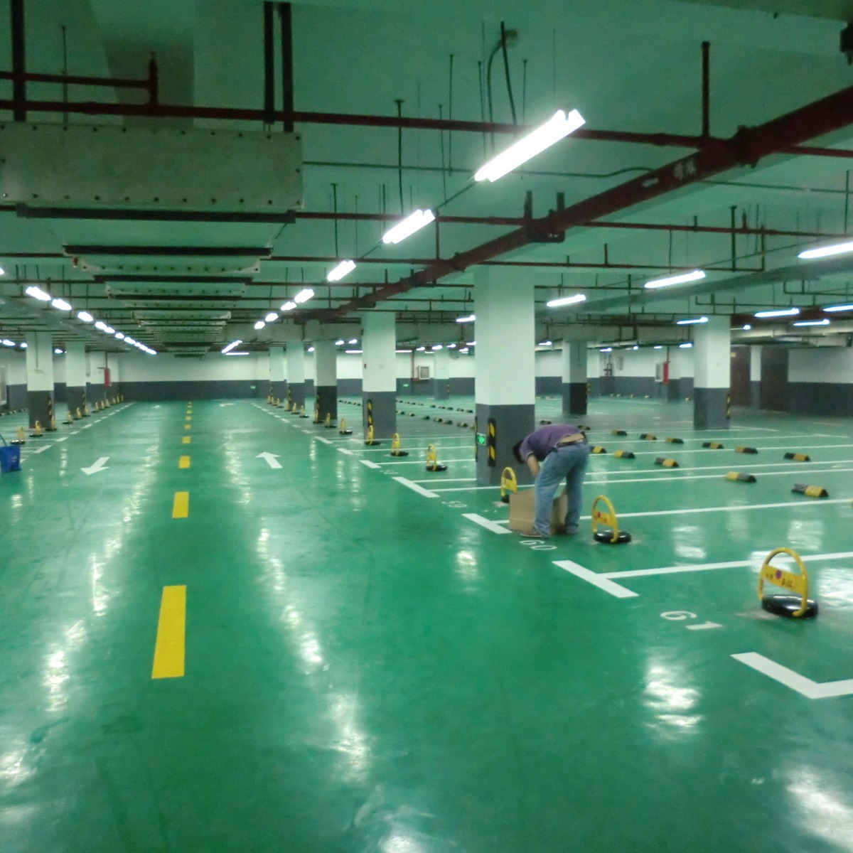 环氧地坪透水地坪彩色地坪专业设计施工团队质保5年以上