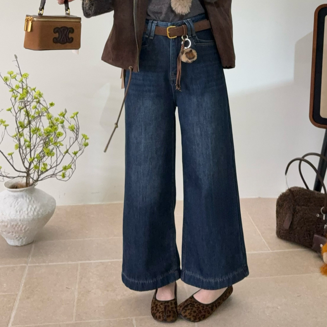 2025冬季韩版气质百搭显瘦加绒加厚九分直筒裤休闲毛球腰带牛仔裤