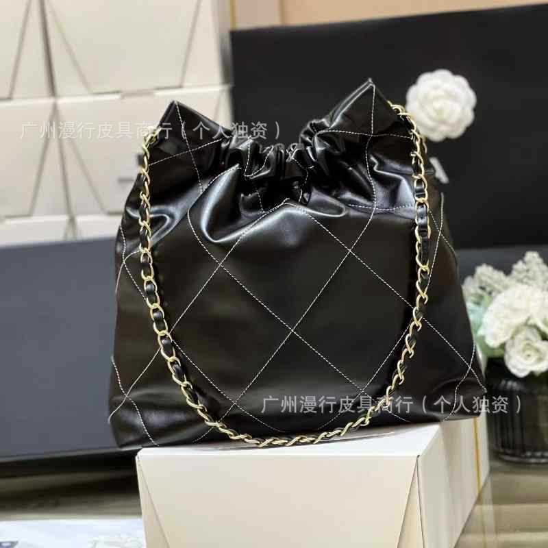 New 22Bag Genuine Leather Quilted Chain Tote Garbage Bag Large Capacity Shopping Bag Single Shoulder Underarm Bucket Women's Bag New 22Bag Genuine Leather Quilted Chain Tote Garbage Bag Large Capacity Shopping Bag Single Shoulder Underarm Bucket Women's Bag