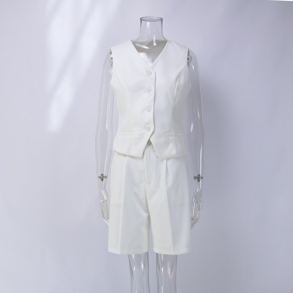 Bộ vest nữ áo gile cổ V cài khuy một hàng kèm quần short ống thẳng — Màu trắng, Màu xám, Màu đen (thêm mới) chi tiết 5