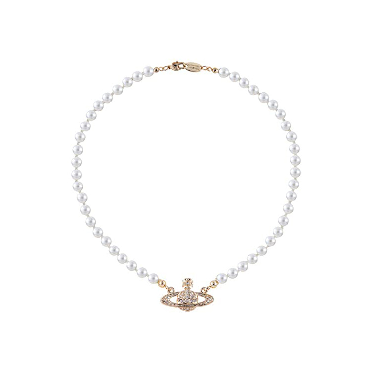 Elegant necklace