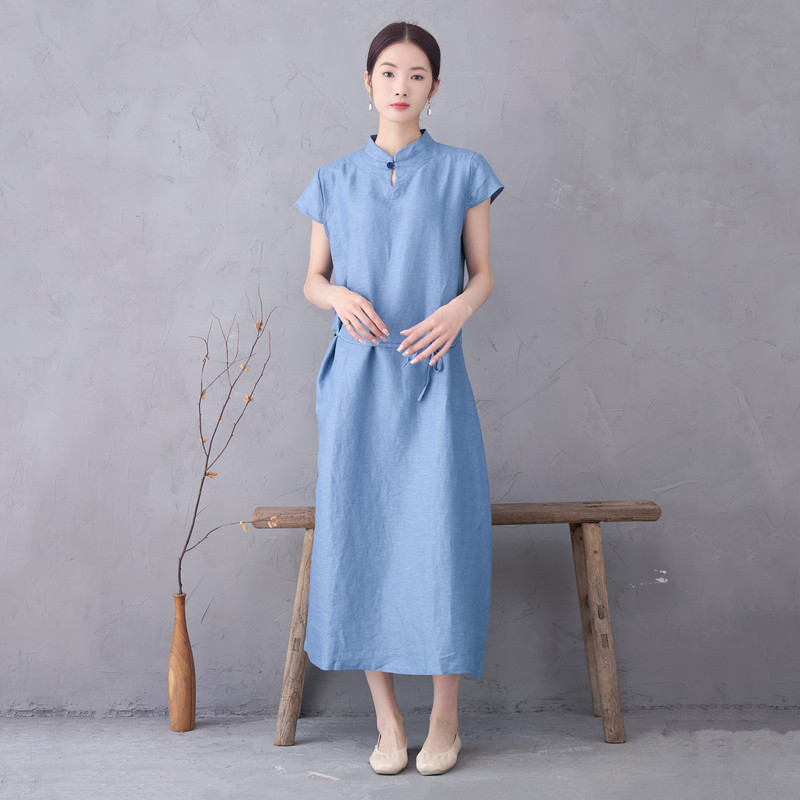 New Chinese-Style Improved Qipao Dress for Women, Summer Linen Mid-Length Artistic Retro Stand-Collar Blue Robe, Soft Enzyme-Washed