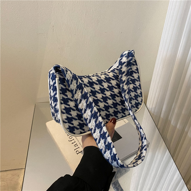 Women's Small Canvas Houndstooth Fashion Square Zipper Underarm Bag display picture 1