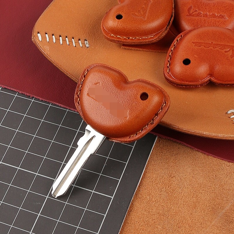 For VESPA key set leather VESPA LX LXV LXS GTS spring motorcycle key case For VESPA key set leather VESPA LX LXV LXS GTS spring motorcycle key case