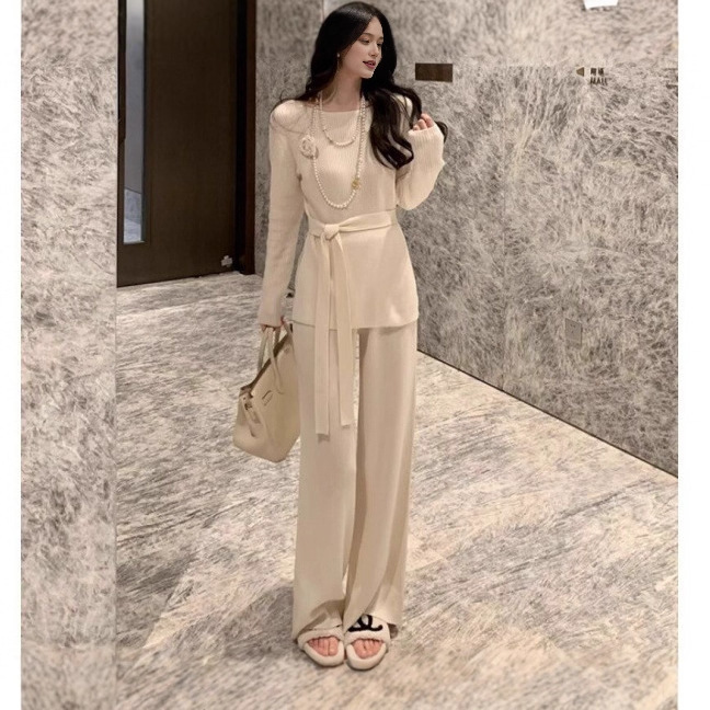 白色仿羊毛针织衫直筒裤两件时尚套装女修身气质新款名媛风气质女|undefined