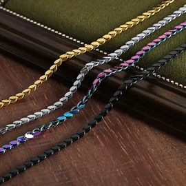 项链;耳环;戒指