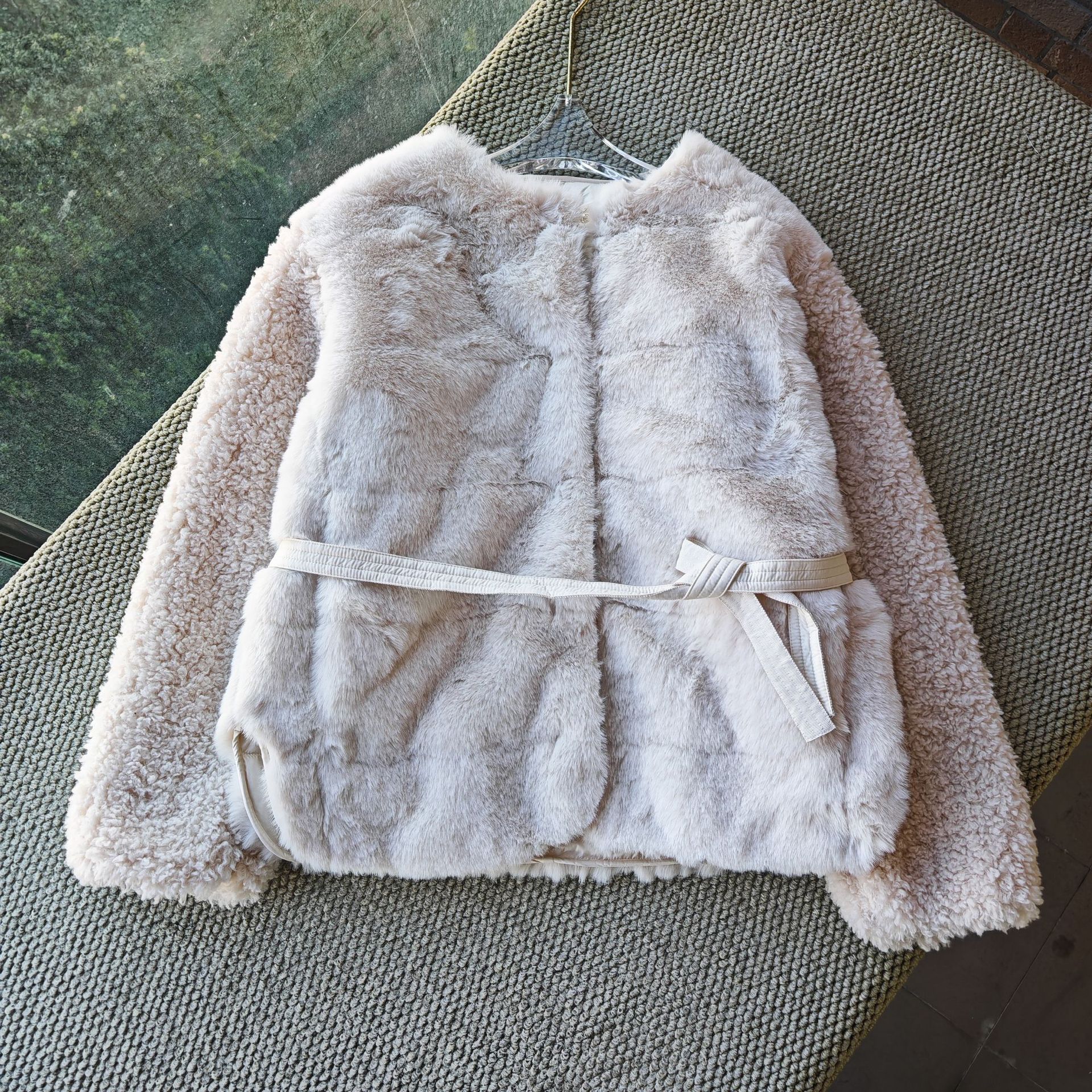 2025MC冬季新款泰迪毛袖绑结腰带显瘦保暖羽绒服外套女