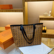 ���ذ���Ů2025�¿ӡ��ͨ��������r�аٴ�������μ�Ҹ�´��