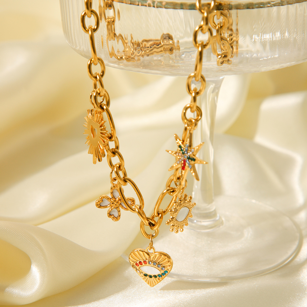 Women's Gender PVD Coated Real Gold Plated Star Heart Shape 304 Stainless Steel Casual Elegant Lady Waterproof Non Tarnish 304 Stainless Steel Multi Charms Necklace