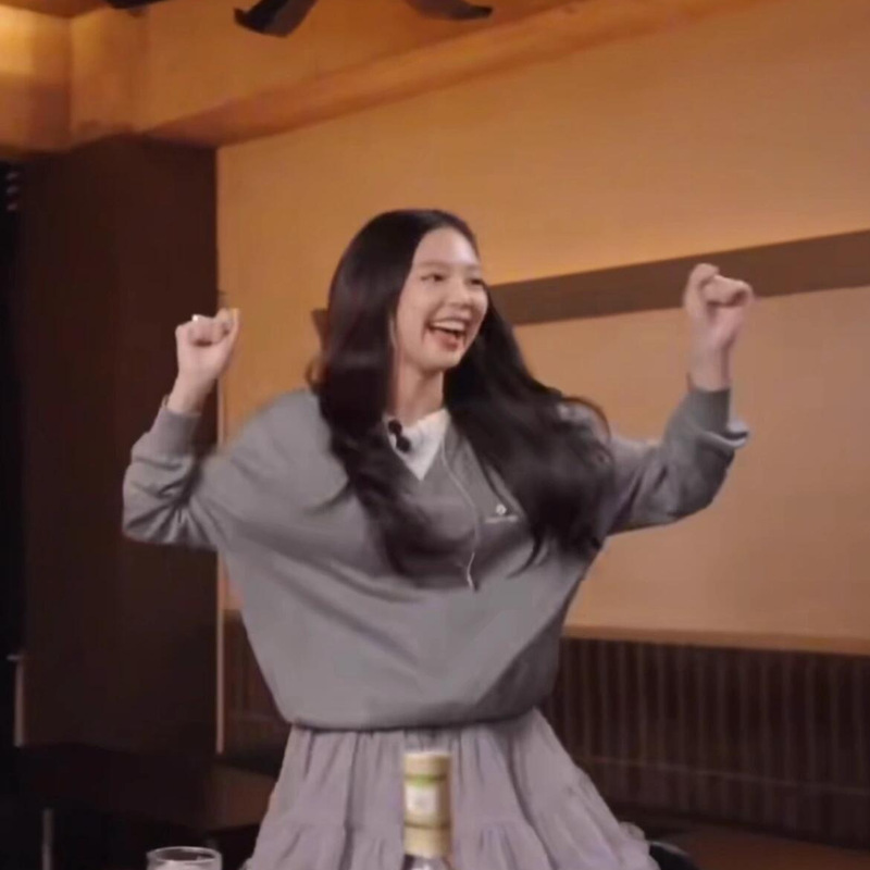 韩国小众 Jennie同款 休闲气质风拼接V领假两件针织上衣毛衣|undefined
