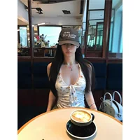 Pure Desire Sweet Hot Girl Майка с бретелькой на шее Женская летняя новинка 2025 года Верхняя одежда Slim Fit Топ без рукавов