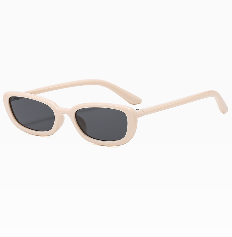 Occhiali da sole quadrati alla moda per uomo e donna_voghion.com