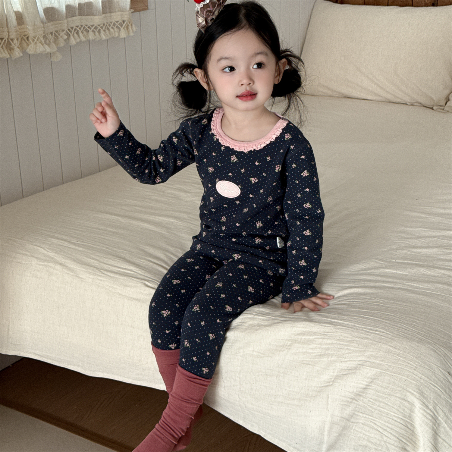 Dark blue floral / 80cm