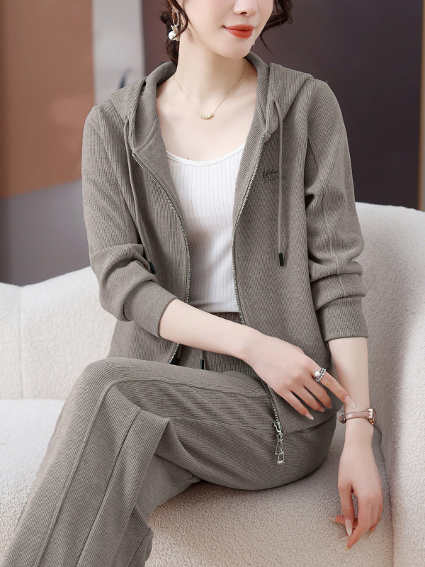 春秋运动服套装女士2025新款爆款妈妈秋季开衫卫衣休闲时尚两件套|undefined