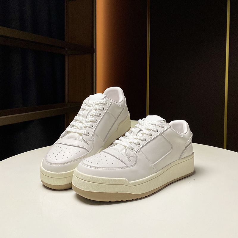 2024 Herbst Neue Vielseitige Lederbrettschuhe Mit Dicker Sohle, Modische Flache Mund Schnürschuhe Für Damen_voghion.com