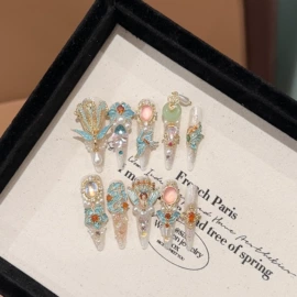 甲片/穿戴甲;美甲贴;其他美甲产品