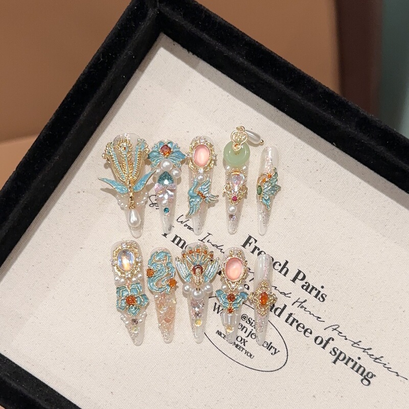 Phoenix Crown and Robe, Chinese Style Xiuhe Handmade Wearable Nails, High-End Wedding Nail Pieces, Long Bridal Nail Art, Elaborate Fake Nails Phoenix Crown and Robe, Chinese Style Xiuhe Handmade Wearable Nails, High-End Wedding Nail Pieces, Long Bridal Nail Art, Elaborate Fake Nails