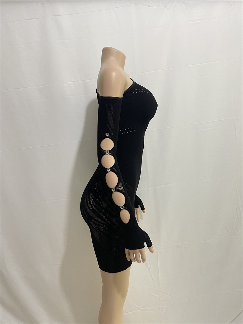 Solid Color Diagonal Shoulder Long Sleeve Diamond Hollow Out Cutout Sexy Slim Fit Romper