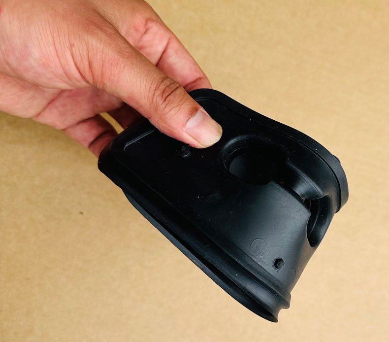 Rubber mat for the luggage rack of the 08-12 model old RAV4, rubber mat for the roof luggage rack of the 13-19 model RAV4
