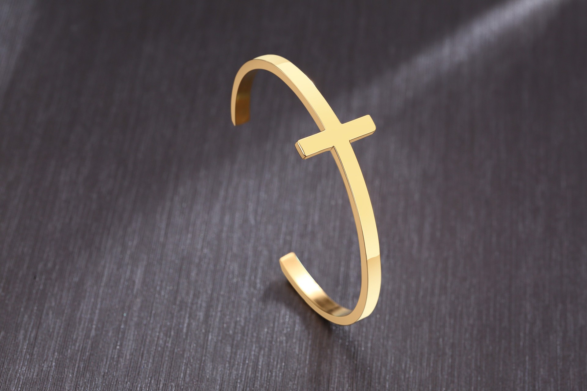 15g Weight Bangle Classification 304 Stainless Steel Chain Material 1 Piece Quantity Holiday, Daily Occasion 304 Stainless Steel Material Geometric Pattern Women's Gender Simple Style Style Simple Style Geometric 304 Stainless Steel Bangle In Bulk 2