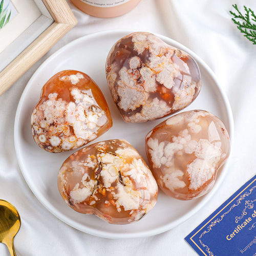 Natural cherry blossom agate love handle piece heart-shaped peach heart crystal raw stone ore specimen home decoration wholesale