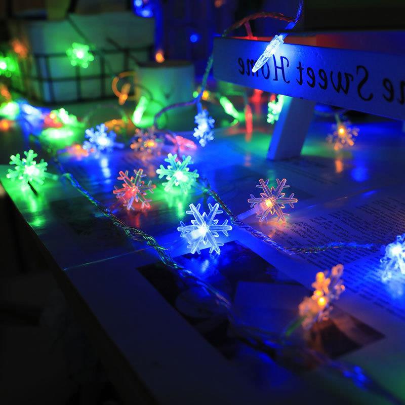 Duofou nueva cadena de lámparas de copo de nieve LED transfronterizas caja de baterías decoración de festividades luces de bodas de colores estrella de Navidad