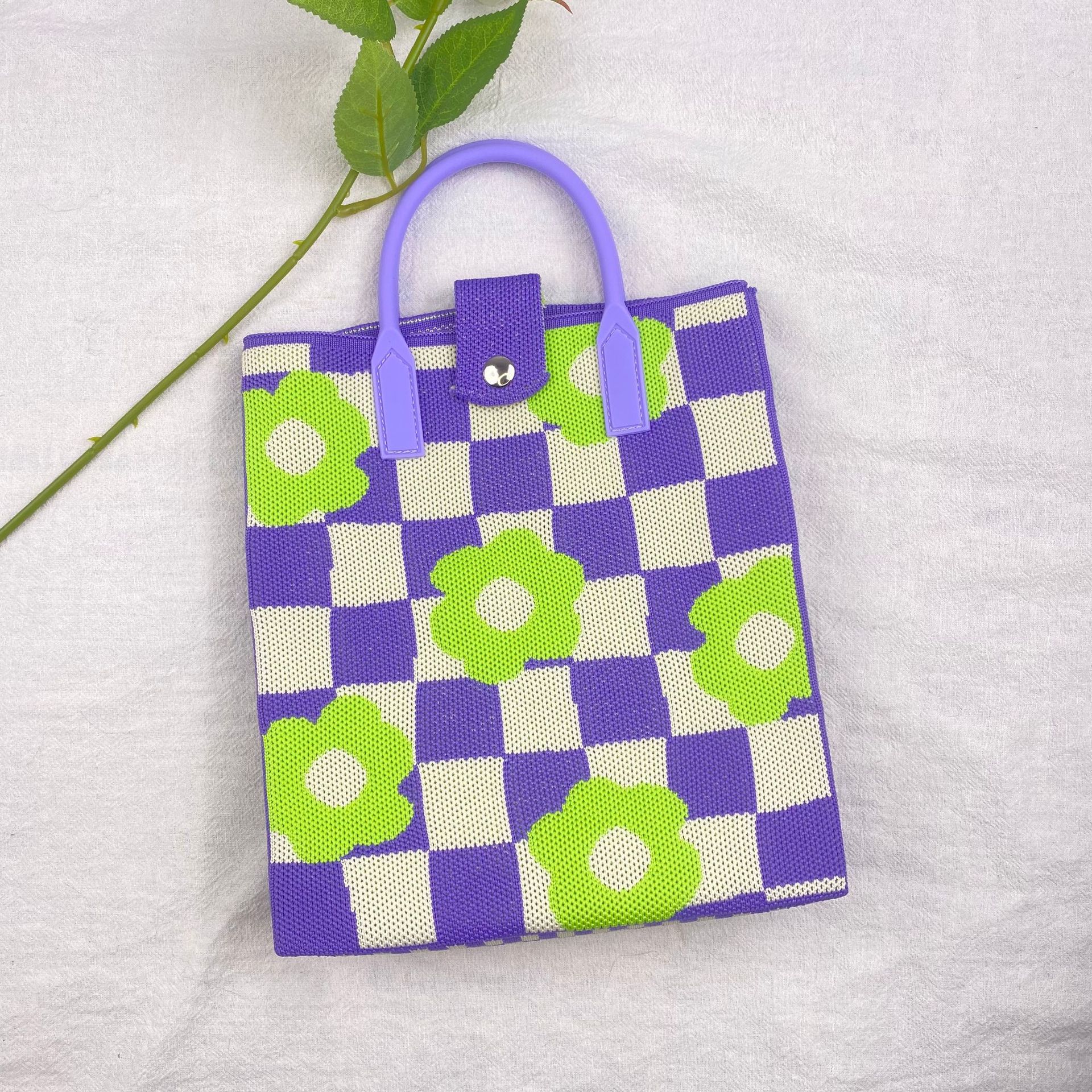 체크무늬 꽃 보라색