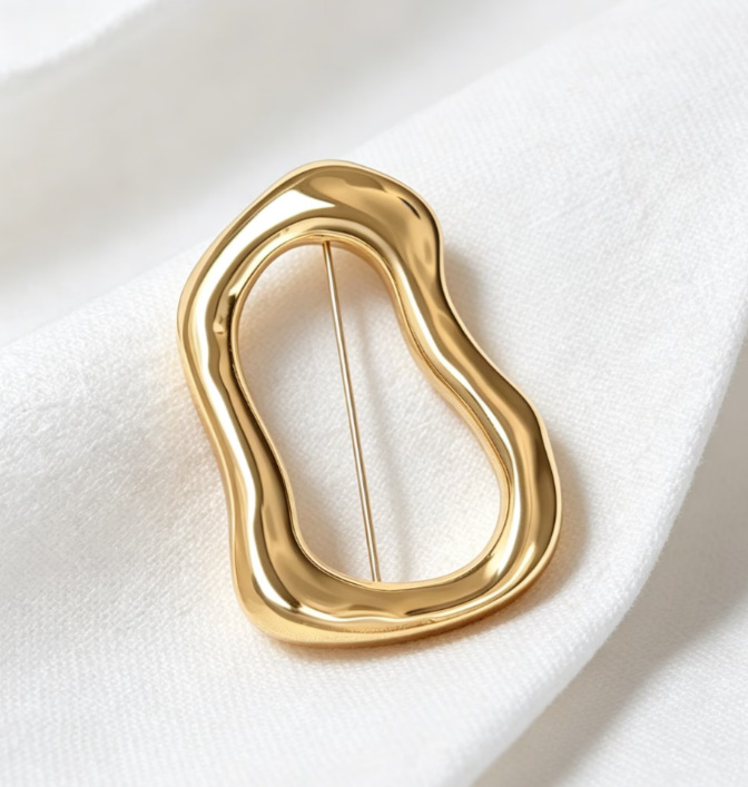 2027 Europa y los Estados Unidos irregular elíptico delicado broche liso de otoño y invierno simple lujoso alto sentido de moda pechos para mujeres image 6