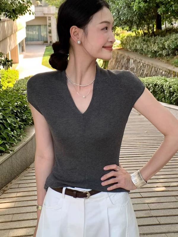 复古高级感V领小飞袖针织t恤女夏季新款通勤百搭修身显瘦短袖上衣|undefined