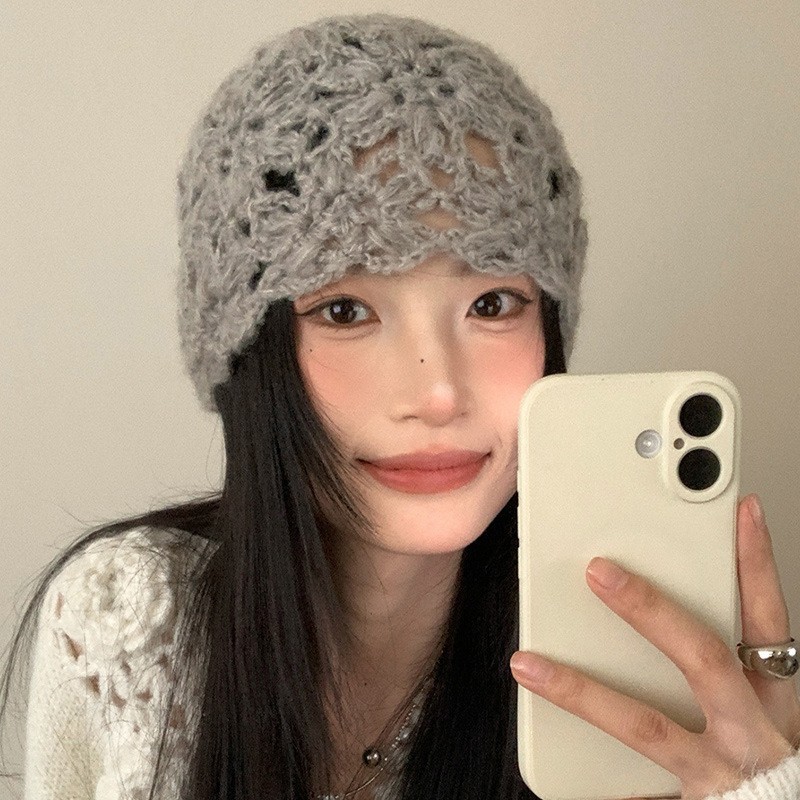 女性用の春夏の手織り中空つば帽子、エスニックスタイルのフックフラワー、タッセルストラップ、プルオーバーニット帽、多用途|undefined