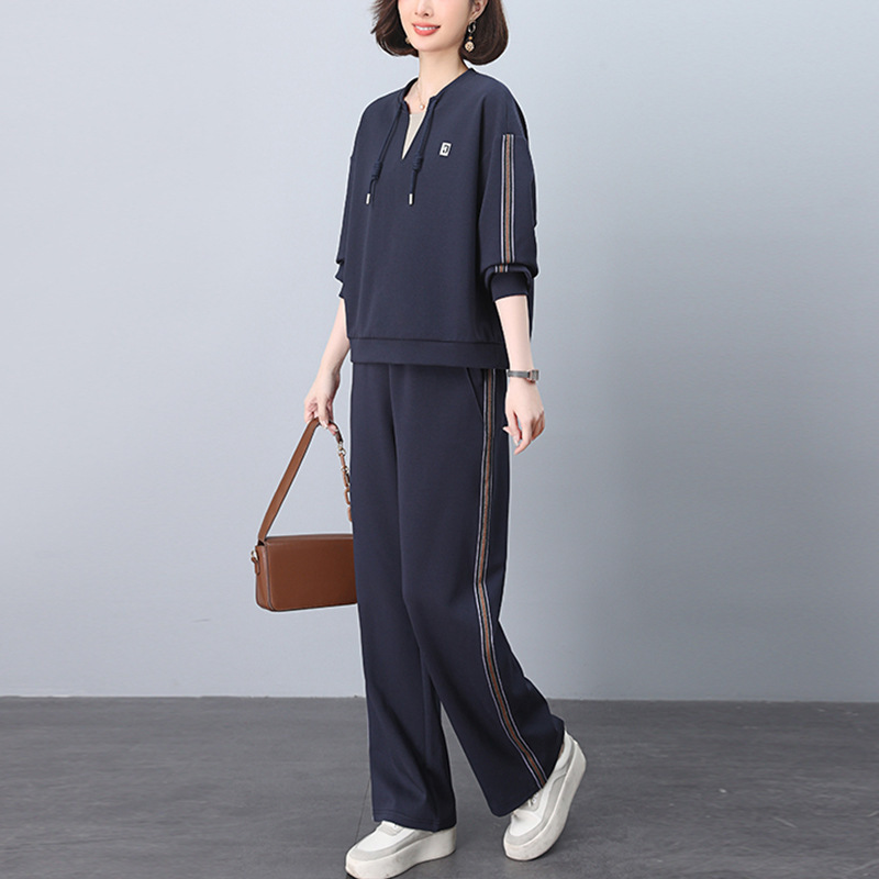 Leisure Sports Sweatshirt suit Women's Spring and Autumn 2025 New Style Small Styline Age-reducing Middle-aged Mother Two-piece Set Leisure Sports Sweatshirt suit Women's Spring and Autumn 2025 New Style Small Styline Age-reducing Middle-aged Mother Two-piece Set