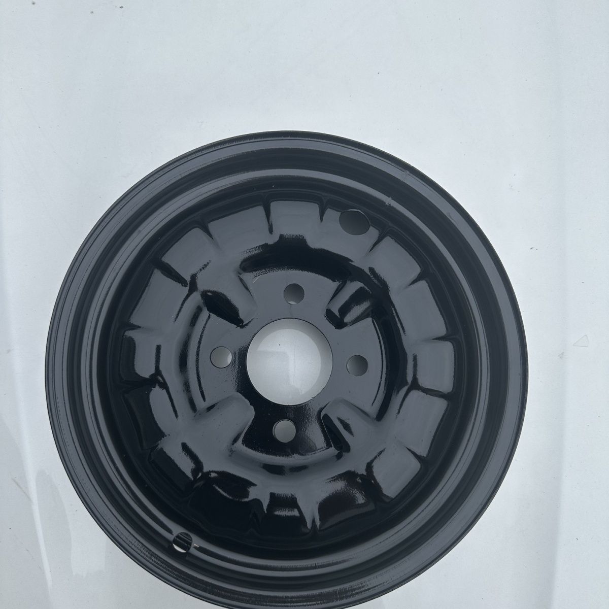 Electric tricycle rear wheel steel wheel hub steel ring plate wheel 4.00/3.00/3.75/3.50-12 thickened wheel