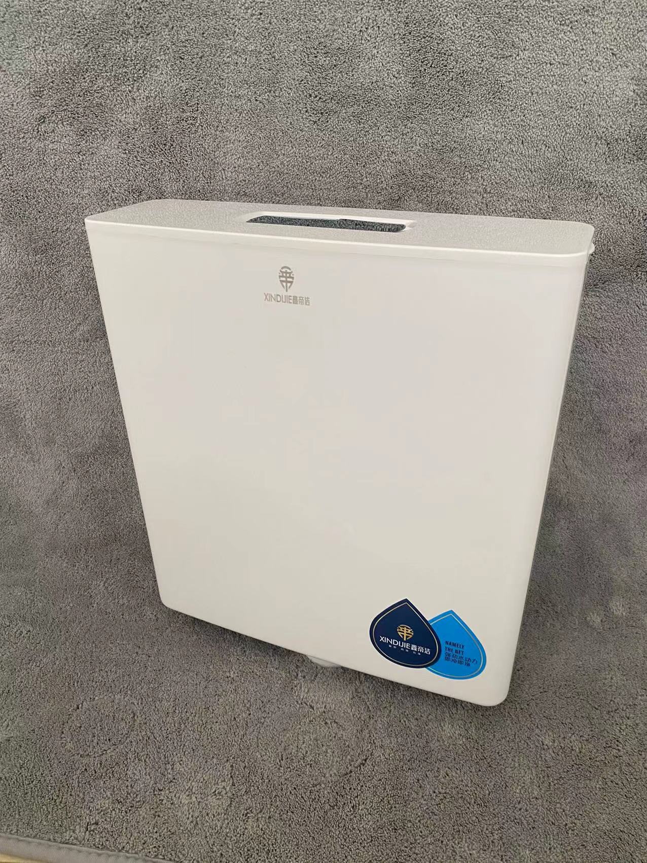 Large-sized universal plastic toilet water tank, wall-mounted bathroom flushing toilet box, household squat toilet water tank thickened undefined