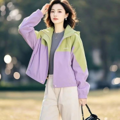 2025超火春装高級感超美しい突撃服女性減齢美しい洋気カジュアル紫連帽コート