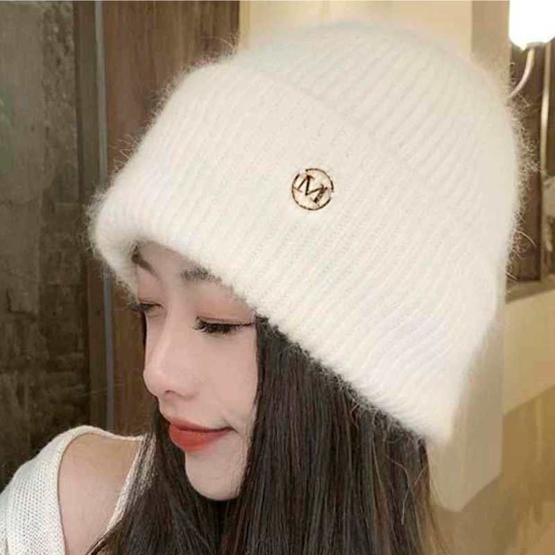 Keep warm demi-season woolen knitted hat