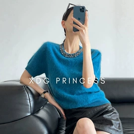 女式针织衫;女式T恤;毛衣