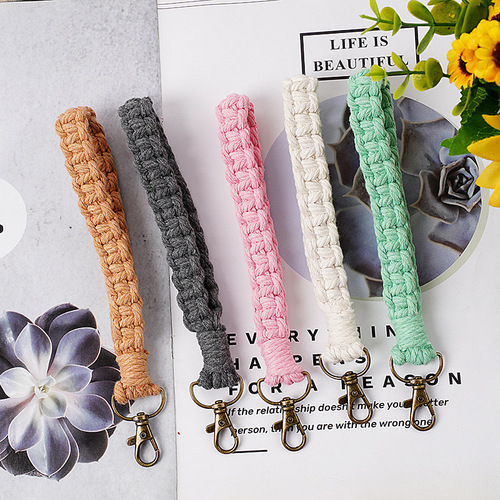 Hand-knitted simple wrist strap key chain pendant INS accessories Amazon bracelet key ring gift gift